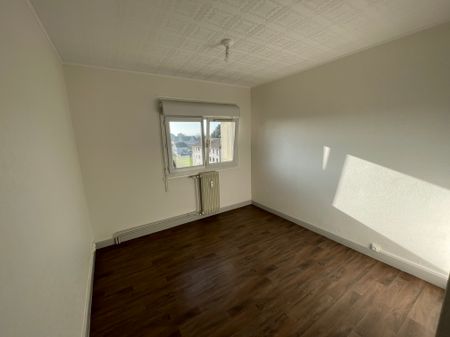 Location - Appartement T3 - 59 m² - Montbéliard - Photo 3