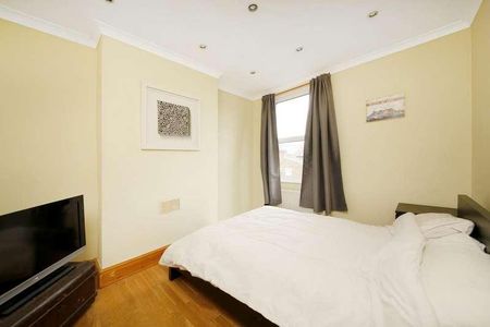 Thompson Road, East Dulwich, London, SE22 - Photo 2