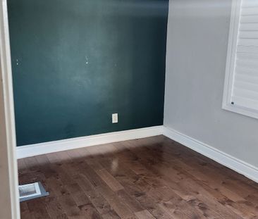 For Lease - 1017 Weston Road Unit# Upper Unit, Toronto, Ontario - Photo 5