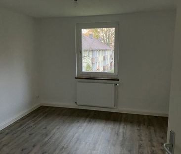 Einziehen in eine gemütliche 3-Zimmer-Wohnung in guter Stadtlage - Foto 1