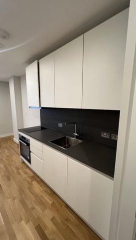 Studio Flat, Premier House, HA3 - Photo 4