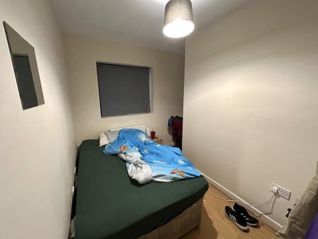 4 bedroom house to rent - Photo 3