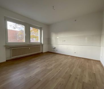 Gepflegte 3-Zimmer-Wohnung in modernisierten Mehrparteienhaus! - Photo 1