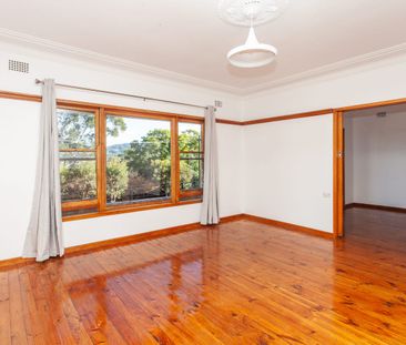 Spacious Three Bedroom Home with Office in Mangerton - Photo 2