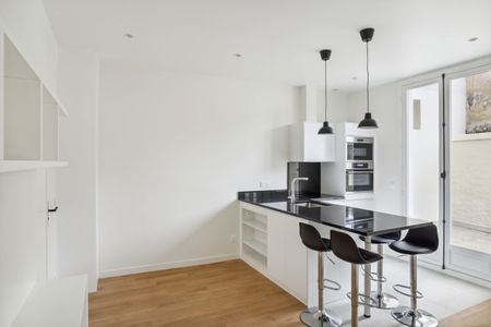 Location Appartement Paris 7 2 Pièces 35 m² - Photo 4