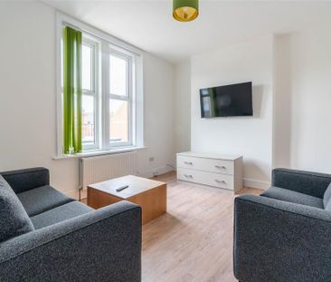 5 bedroom maisonette to rent - Photo 2