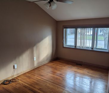 For Lease - 806 Stone Street, Oshawa, Ontario - Photo 3