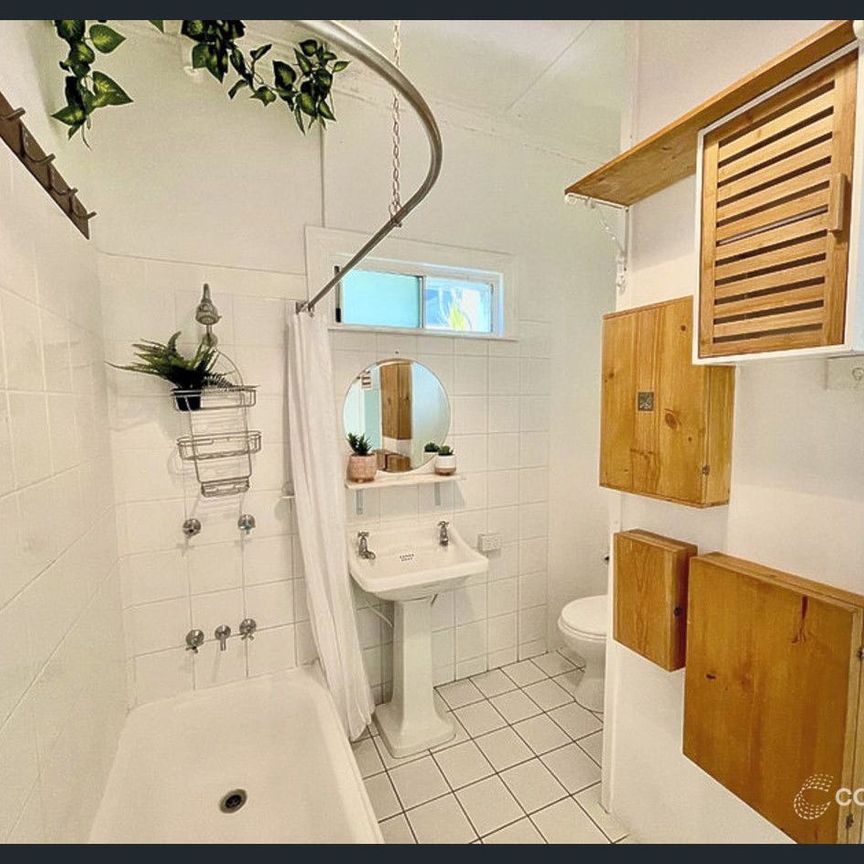 2 bed unit for rent (Ground floor) - Photo 1