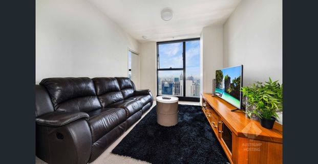 Fully Furnished Two Bedroom Apartment @ Collins Tower - Photo 1