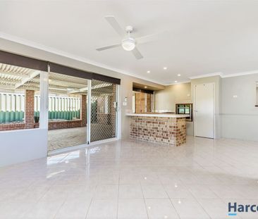Family-Friendly Living in the Heart of Banksia Grove - Photo 3