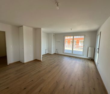 Location Appartement 2 pièces 59m² LILLE 59000 - Photo 1