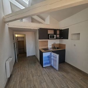 Location appartement 1 pièce, 11.00m², Grasse - Photo 2