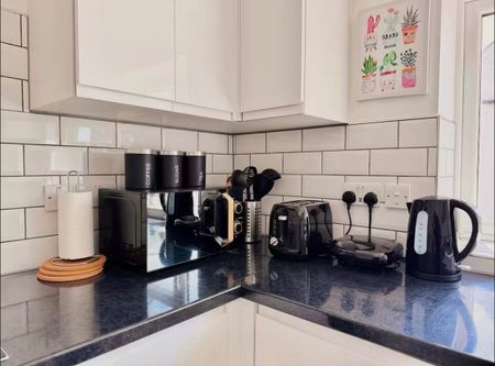 Room in a Shared House, Georgian Court, HA9 - Photo 5