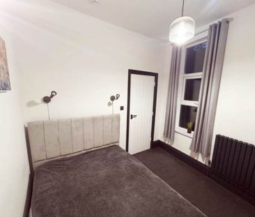 2 Bed Flat, Sandford Road, B13 - Photo 3