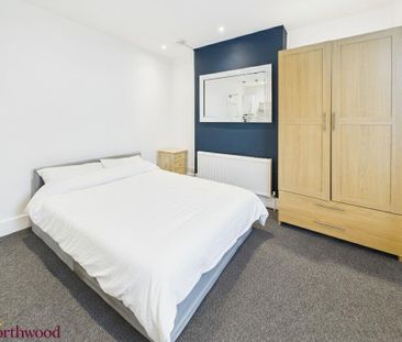 1 bedroom in a house share to rent - Photo 5