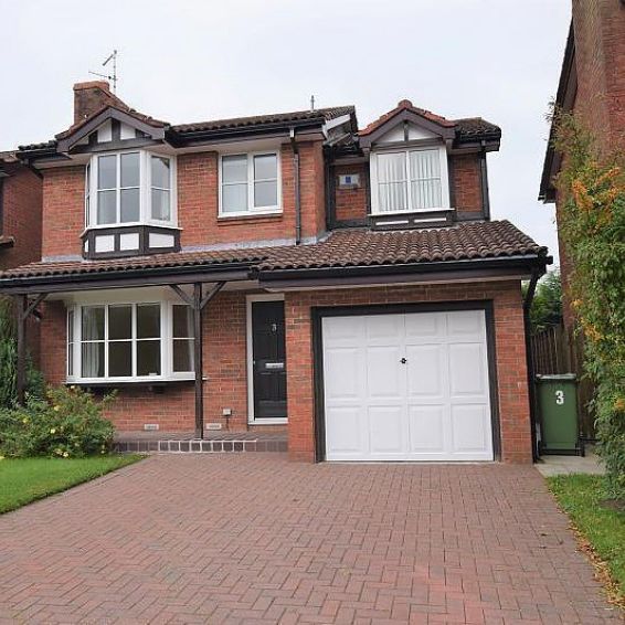 Alveston Close, Macclesfield - Photo 1