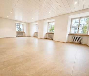 5.5 Zimmer, 177 m² - Photo 2