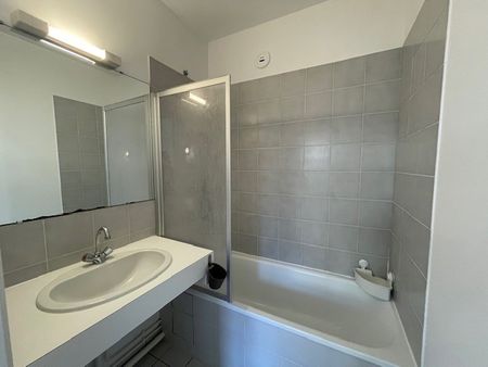 1 Pièce bis Thabor – - Photo 2