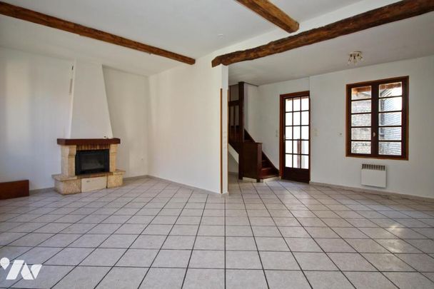 Maison et courette - Photo 1