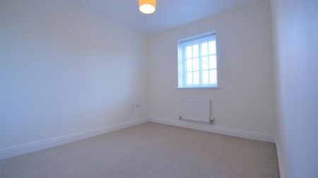 Biggleswade Drive, Sandymoor, Runcorn - Photo 3