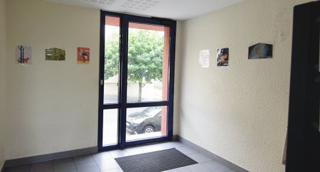 À louer Appartement T4 62.07 m - Photo 3