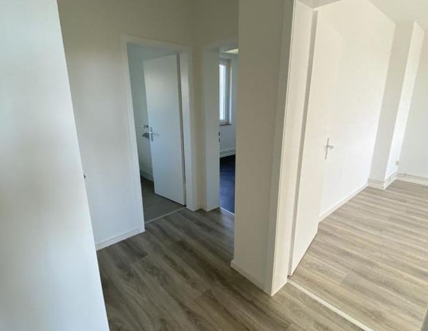 Gemütliche 2-Raumwohnung mit Balkon - In Renovierung - Photo 1