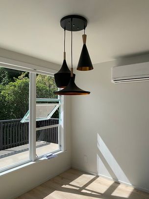 Fully renovated sunny family home - Photo 1