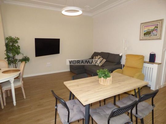 4 bedroom luxury Flat for rent in Valencia - Photo 1