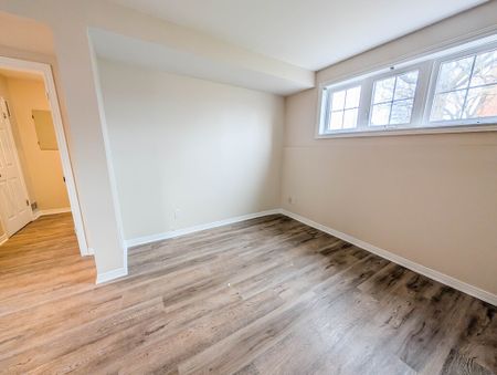 Cozy 3-Bedroom Lower Unit in St. Catharines! - Photo 5