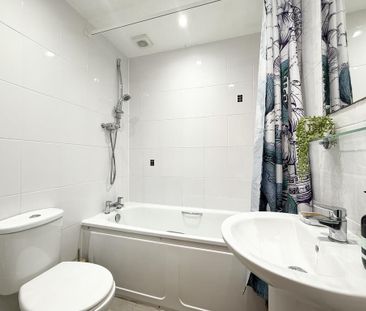 1 bedroom flat to rent - Photo 6