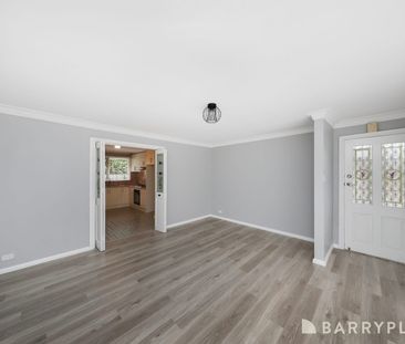 Positioned in a convenient Kingsville location offering a wonderful... - Photo 2