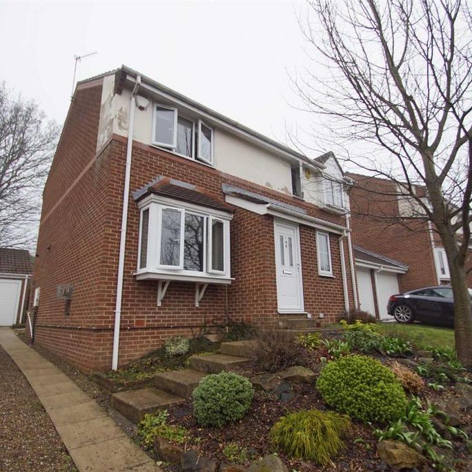 2 bedroom semi-detached house to rent - Photo 1