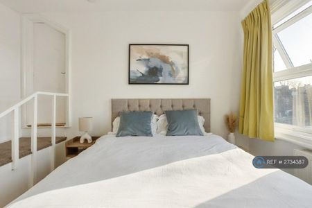 1 bedroom in a house share to rent - Photo 3
