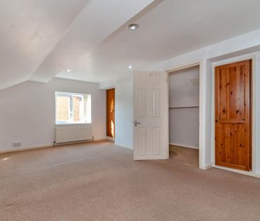 2 bedroom semi-detached house to rent - Photo 6