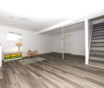 For Lease - 348 Monica Crescent, Orleans - Cumberland and Area, Ont... - Photo 5