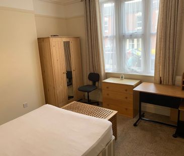 4 bedroom house - Photo 4