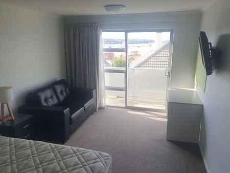 Superior Studio Apartment Accommodation - Photo 2