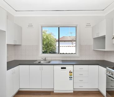 47 Mutual Road, Mortdale NSW 2223 - House For Rent | Domain - Photo 5