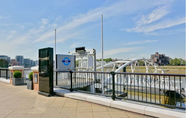 1 Bed Flat, St George Wharf, SW8 - Photo 1