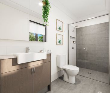 Spacious & Stylish 4‑Bed Townhouse – Everything at Your Doorstep - Photo 6