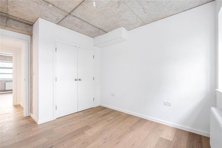 3 bedroom apartment to rent - Photo 3