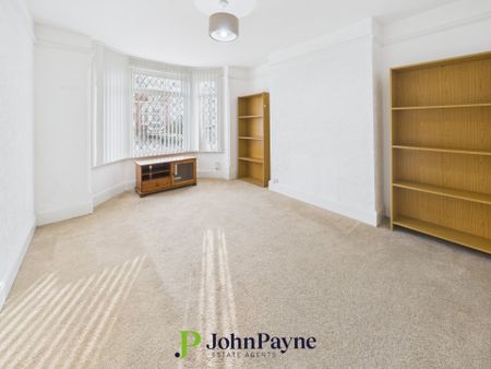 Abercorn Road, Chaplefields, Coventry, CV5 8ED - Photo 2