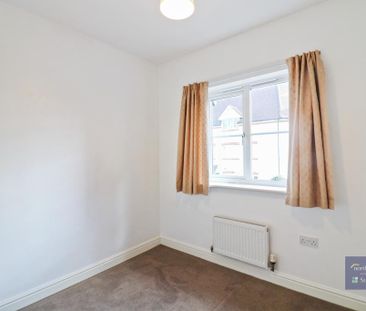 4 bedroom terraced house to rent - Photo 5
