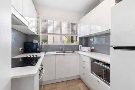 7/49-51 Parramatta Street, Cronulla NSW 2230 - Apartment For Rent | Domain - Photo 5