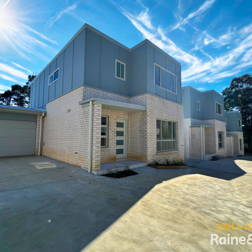 Sleek, Spacious & Brand New - Photo 1