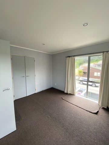 41 Philip Street, Johnsonville - Photo 2