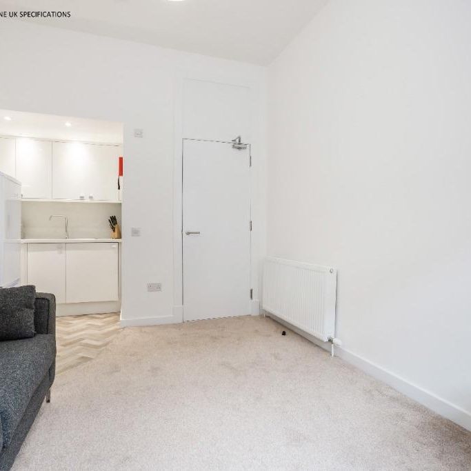 1 bedroom flat to rent - Photo 1