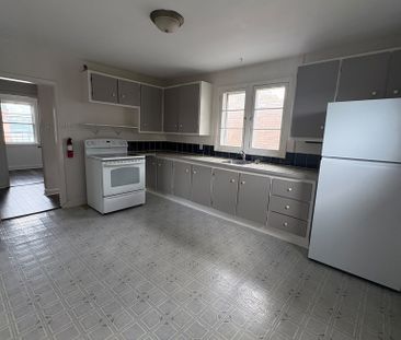 For Lease - 4 Holland Avenue Unit# 2, Tunneys Pasture and Ottawa West, Ontario - Photo 6
