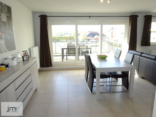 Appartement te huur - Photo 1