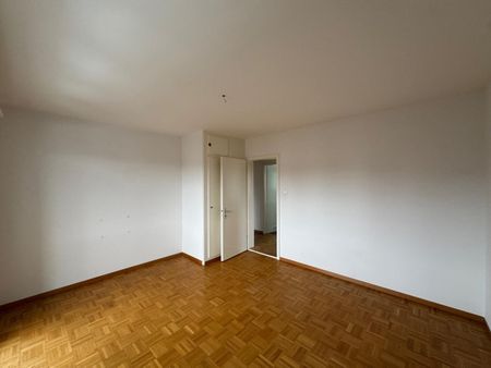 Bel appartement de 4.5 pièces au 4ème étage à Fribourg - Photo 4
